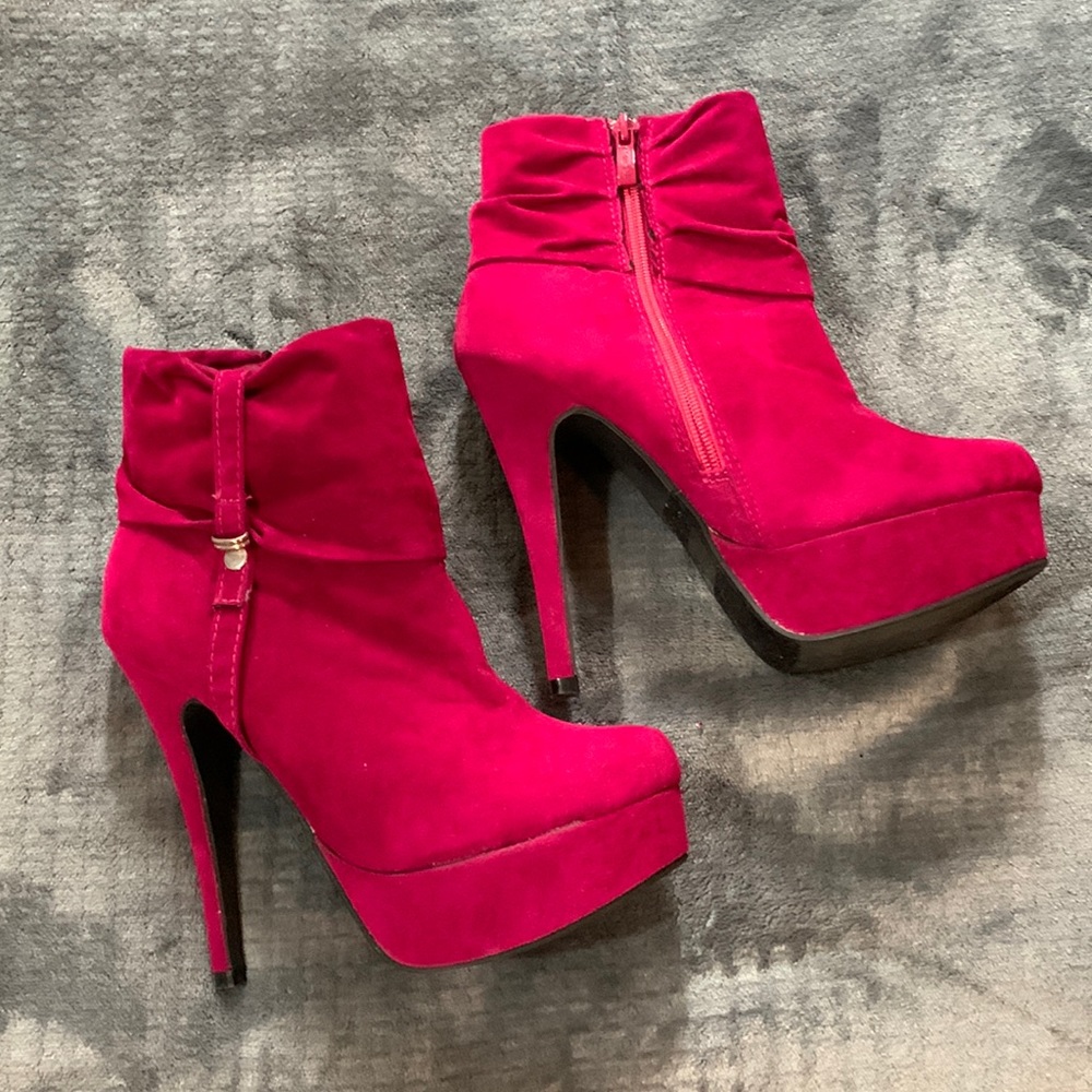 Magenta Velvet Stiletto booties